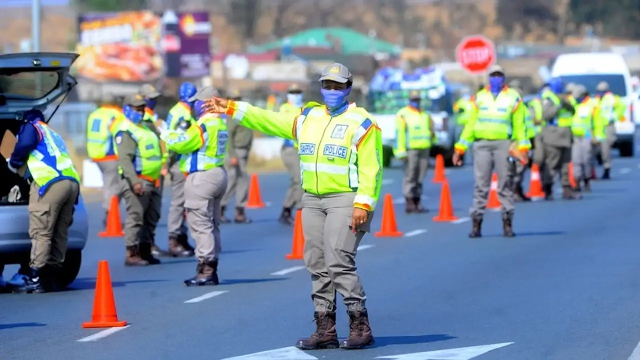 TRAFFIC-OFFICERS